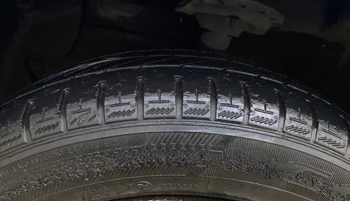 2018 Hyundai Xcent S AT 1.2, Petrol, Automatic, 49,044 km, Left Front Tyre Tread