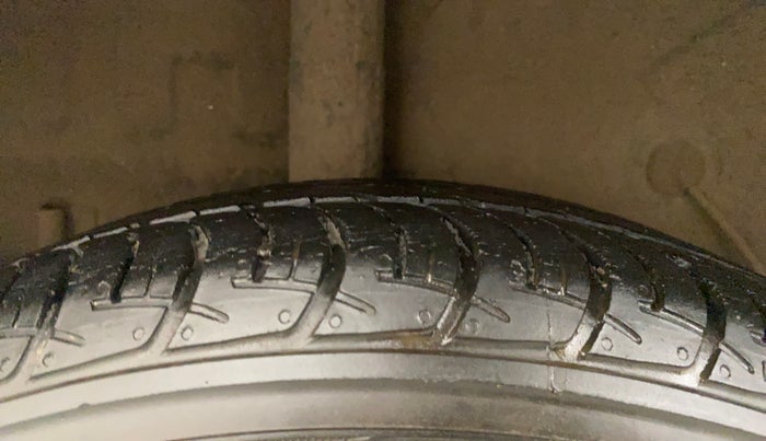2017 Maruti Celerio VXI AMT (O), Petrol, Automatic, 17,722 km, Right Rear Tyre Tread