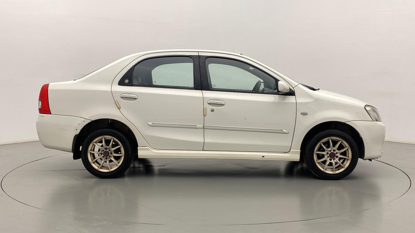2011 Toyota Etios V, Petrol, Manual, 60,990 km, Right Side View