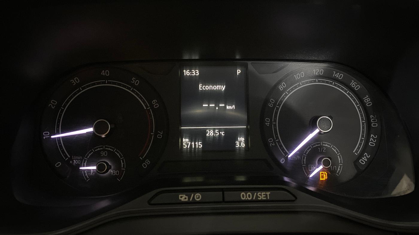 2022 Skoda KUSHAQ STYLE 1.5L TSI DSG, Petrol, Automatic, 57,112 km, Odometer Image