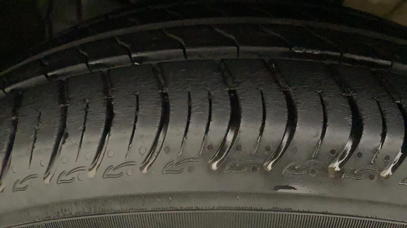 2022 Maruti New Wagon-R ZXI 1.2, Petrol, Manual, 21,137 km, Left Front Tyre Tread
