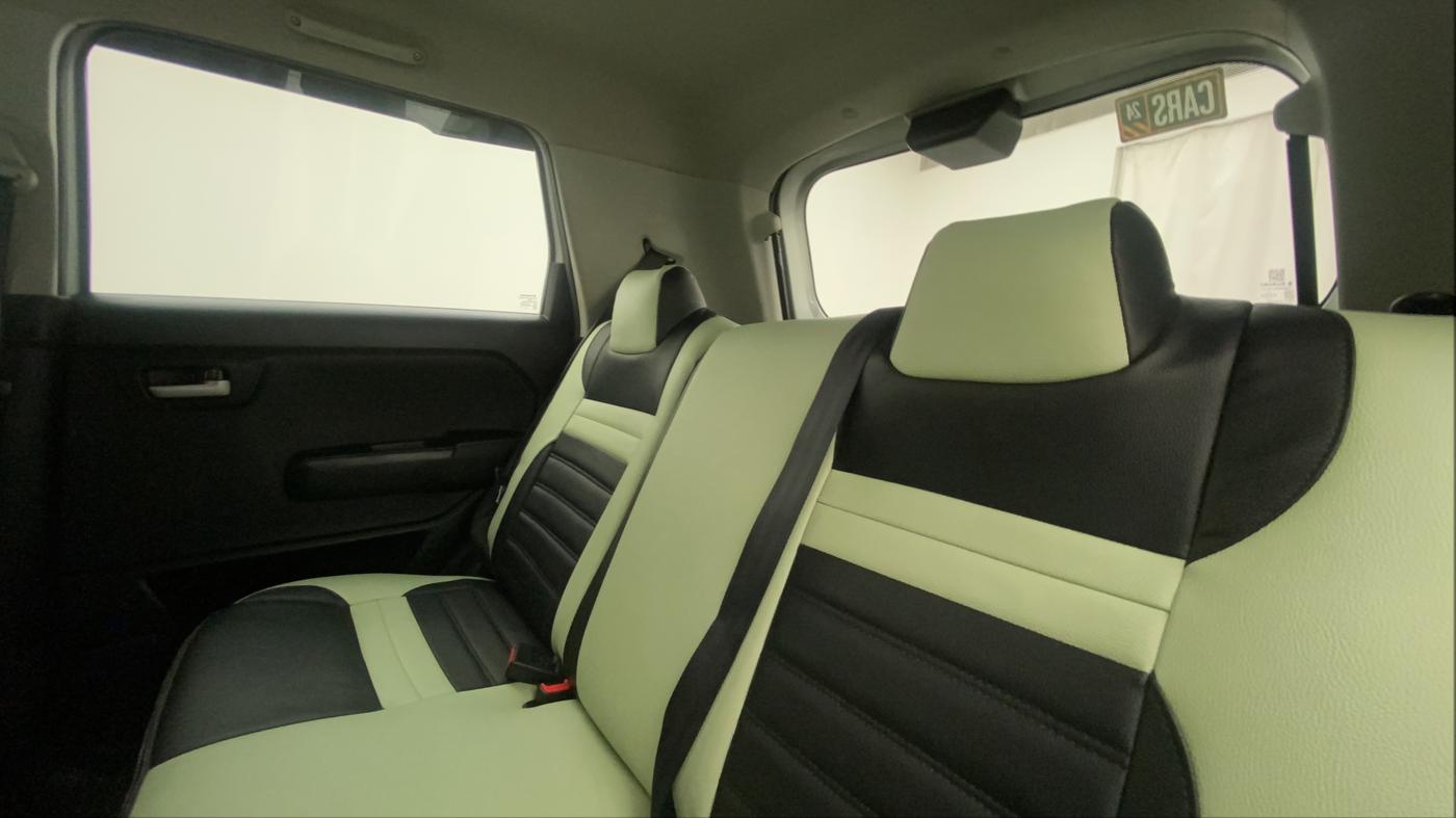 2022 Maruti New Wagon-R ZXI 1.2, Petrol, Manual, 21,137 km, Right Side Rear Door Cabin