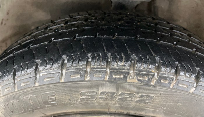 2016 Maruti Alto K10 VXI, Petrol, Manual, 27,778 km, Left Front Tyre Tread