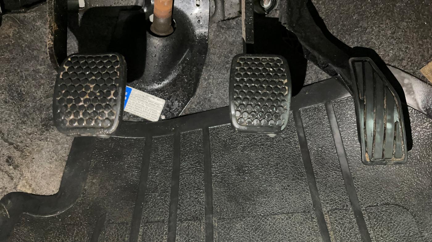 2016 Maruti Alto K10 VXI, Petrol, Manual, 27,800 km, Pedals