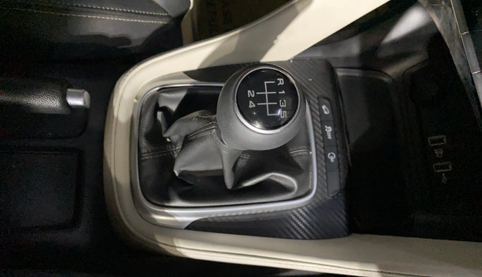 2021 MG ASTOR SHARP 1.5 MT, Petrol, Manual, 51,103 km, Gear Lever