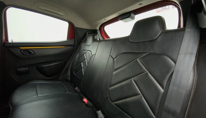 2018 Renault Kwid RXT 1.0 EASY-R  AT, Petrol, Automatic, 36,866 km, Right Side Rear Door Cabin