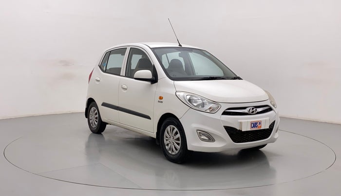 2016 Hyundai i10 SPORTZ 1.1, Petrol, Manual, 72,789 km, Right Front Diagonal