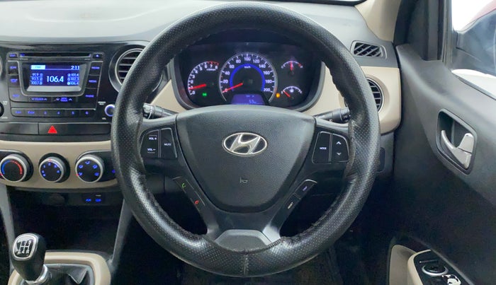 2015 Hyundai Grand i10 SPORTZ 1.2 KAPPA VTVT, Petrol, Manual, 1,08,606 km, Steering Wheel Close Up