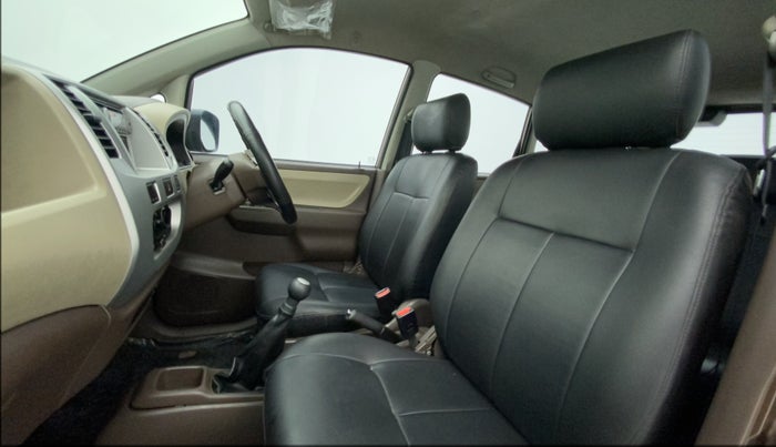 2010 Maruti Zen Estilo VXI, Petrol, Manual, 25,123 km, Right Side Front Door Cabin