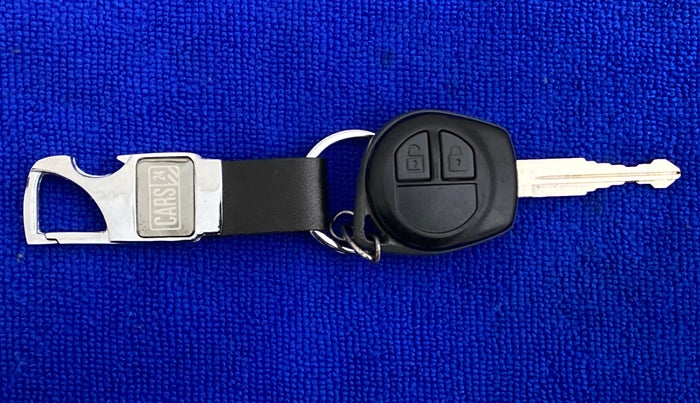 2015 Maruti Wagon R 1.0 VXI, Petrol, Manual, 34,784 km, Key Close Up