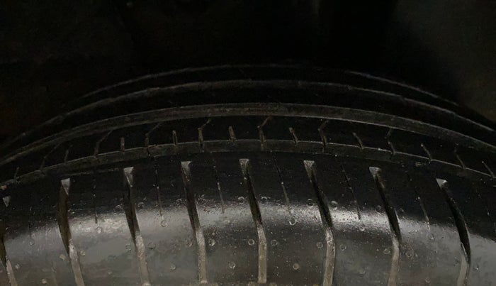 2024 Tata PUNCH ADVENTURE AMT, Petrol, Automatic, 9,756 km, Left Rear Tyre Tread