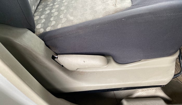 2017 Maruti Celerio VXI, Petrol, Manual, 87,271 km, Driver Side Adjustment Panel