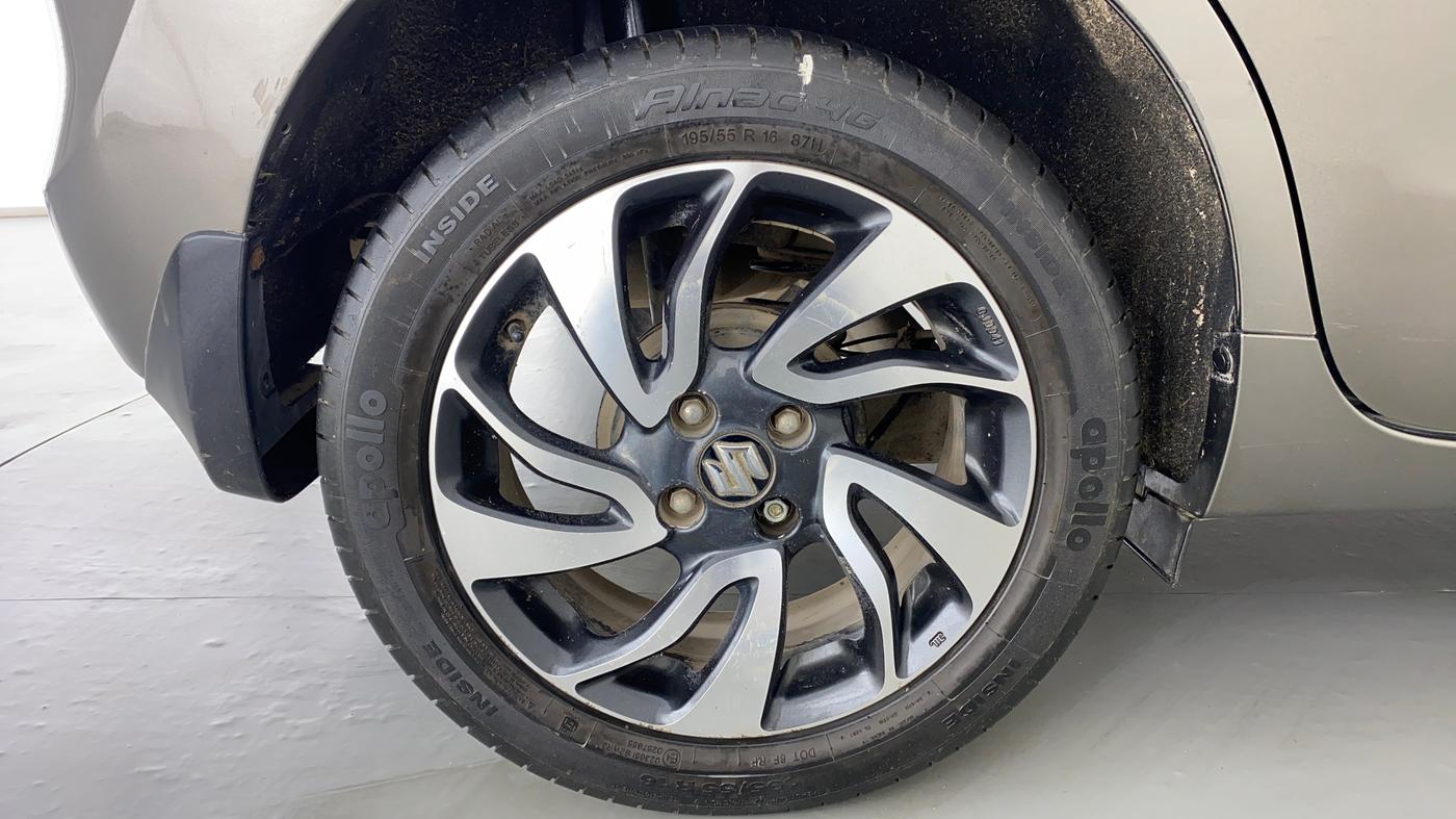 2020 Maruti Baleno ZETA PETROL 1.2, Petrol, Manual, 37,332 km, Right Rear Wheel