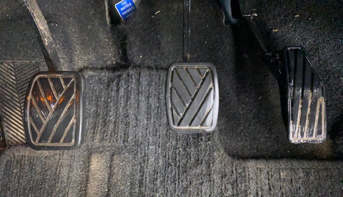 2020 Maruti Baleno ZETA PETROL 1.2, Petrol, Manual, 37,332 km, Pedals