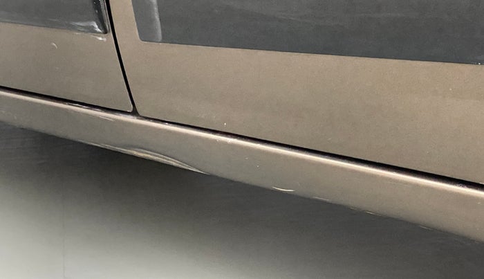 2016 Maruti Wagon R 1.0 LXI CNG, CNG, Manual, 77,414 km, Left running board - Slightly dented