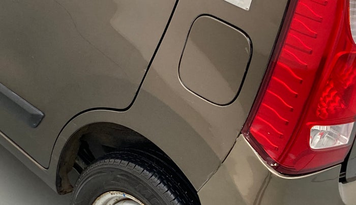 2016 Maruti Wagon R 1.0 LXI CNG, CNG, Manual, 77,414 km, Left quarter panel - Slightly dented