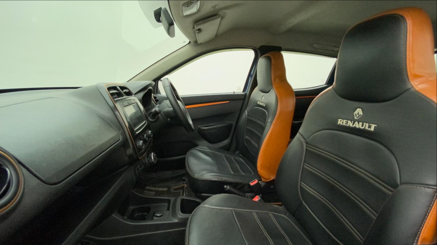 2019 Renault Kwid CLIMBER 1.0 AMT, Petrol, Automatic, 32,378 km, Right Side Front Door Cabin