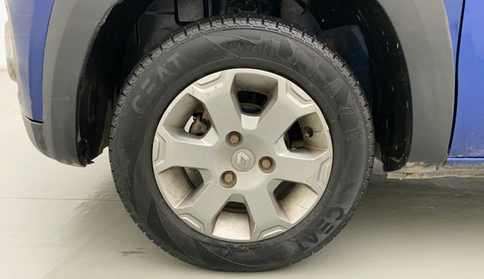 2019 Renault Kwid CLIMBER 1.0 AMT, Petrol, Automatic, 32,378 km, Left Front Wheel