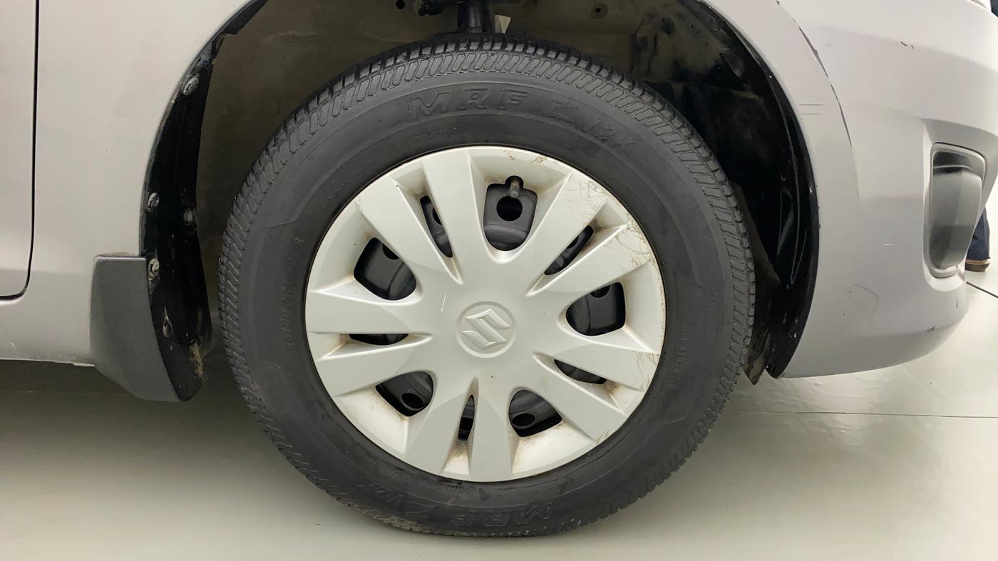 2012 Maruti Swift Dzire VXI, Petrol, Manual, 45,605 km, Right Front Wheel