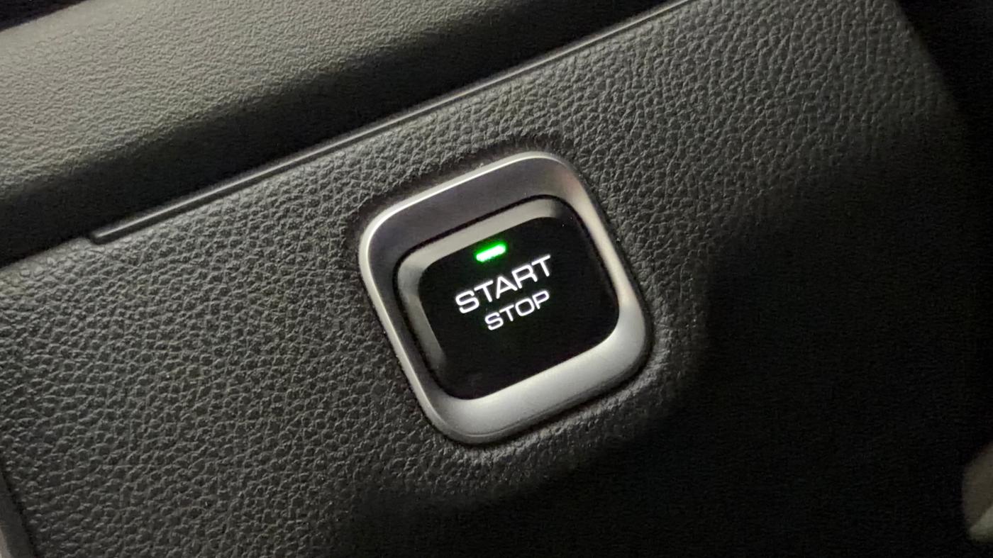 2024 MG HECTOR 100 Year Limited Edition CVT, Petrol, Automatic, 15,471 km, Keyless Start/ Stop Button
