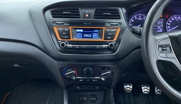 2016 Hyundai i20 Active 1.2 S, Petrol, Manual, 1,00,901 km, Air Conditioner