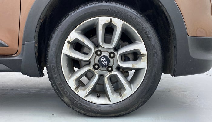 2016 Hyundai i20 Active 1.2 S, Petrol, Manual, 1,00,901 km, Right Front Wheel
