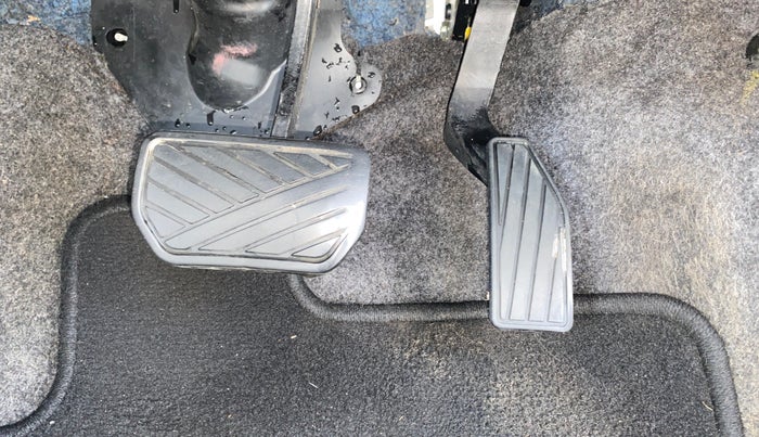 2016 Maruti Celerio VXI AMT, Petrol, Automatic, 40,635 km, Pedals