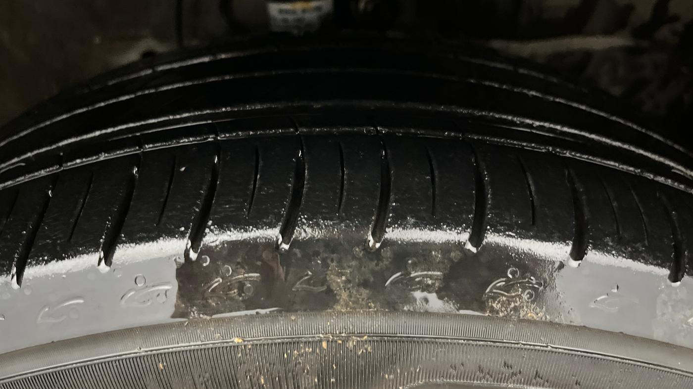 2021 Honda City 1.5L I-VTEC V CVT 5TH GEN, Petrol, Automatic, 24,139 km, Right Front Tyre Tread