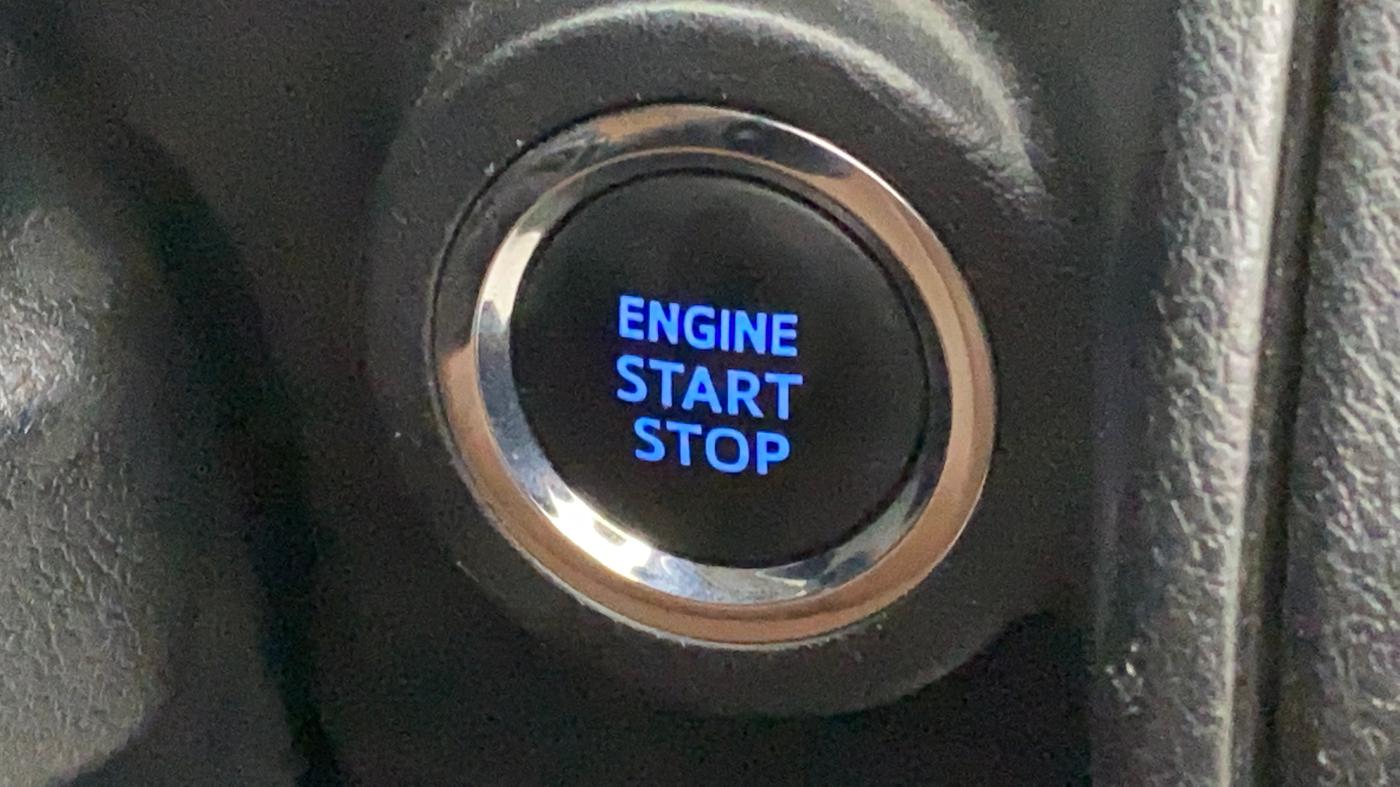 2018 Toyota Innova Crysta 2.7 ZX AT 7 STR, Petrol, Automatic, 50,771 km, Push Start button