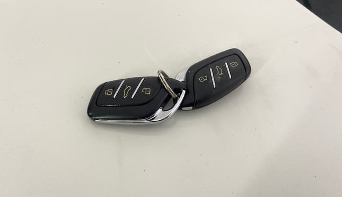 2021 MG ASTOR SAVVY 1.3 TURBO AT S RED, Petrol, Automatic, 34,082 km, Key Close Up