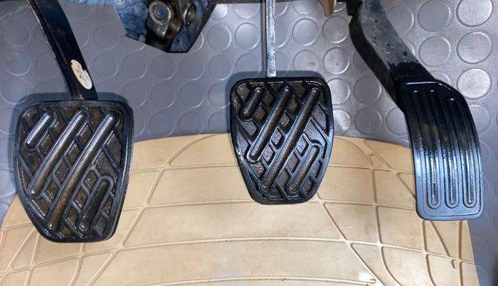 2019 Datsun Go T, Petrol, Manual, 41,077 km, Pedals