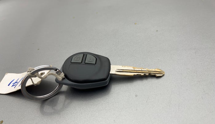 2014 Maruti Swift Dzire VXI, Petrol, Manual, 51,206 km, Key Close Up