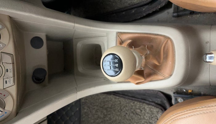 2014 Maruti Swift Dzire VXI, Petrol, Manual, 51,206 km, Gear Lever