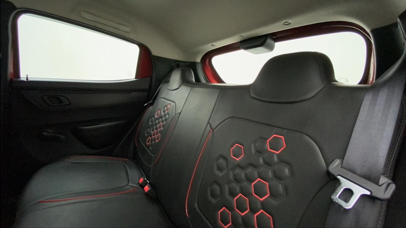 2020 Renault Kwid RXL, Petrol, Manual, 10,115 km, Right Side Rear Door Cabin