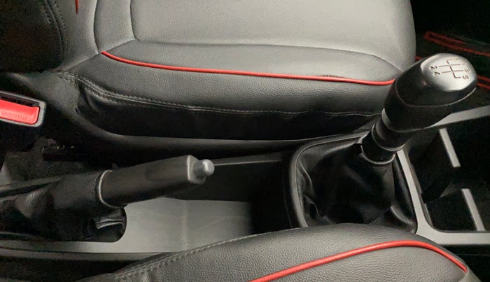 2020 Renault Kwid RXL, Petrol, Manual, 10,115 km, Gear Lever
