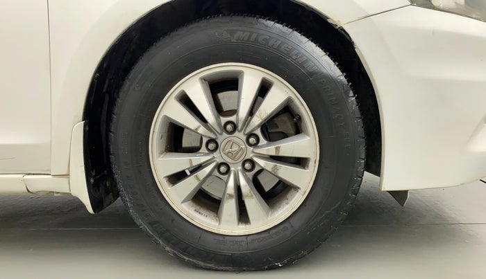 2013 Honda Accord 2.4L I-VTEC MT, Petrol, Manual, 81,387 km, Right Front Wheel