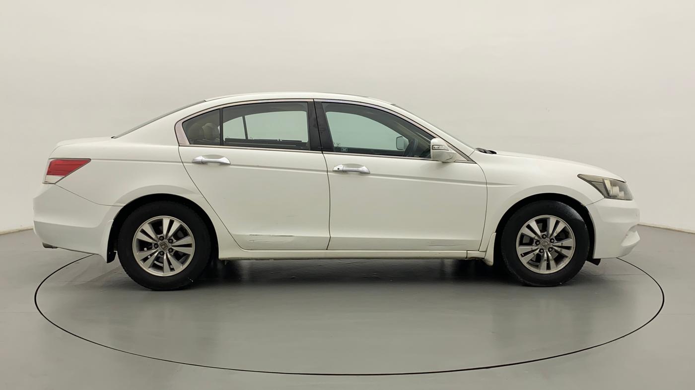 2013 Honda Accord 2.4L I-VTEC MT, Petrol, Manual, 81,387 km, Right Side View