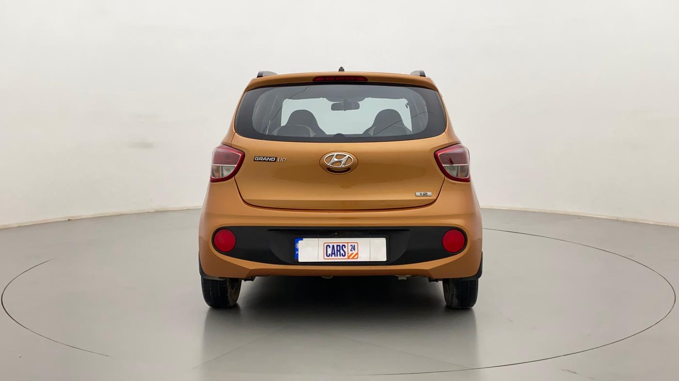 2017 Hyundai Grand i10 MAGNA 1.2 KAPPA VTVT, Petrol, Manual, 26,137 km, Back/Rear