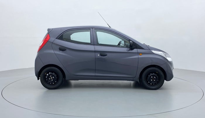 2014 Hyundai Eon MAGNA PLUS, Petrol, Manual, 19,614 km, Right Side View