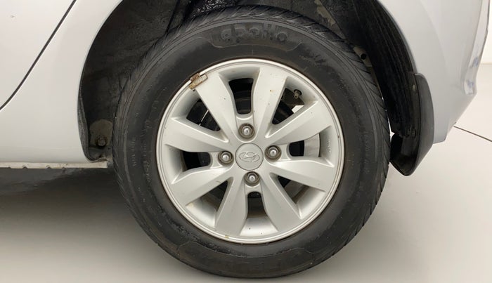 2013 Hyundai i20 SPORTZ 1.2, Petrol, Manual, 50,024 km, Left Rear Wheel