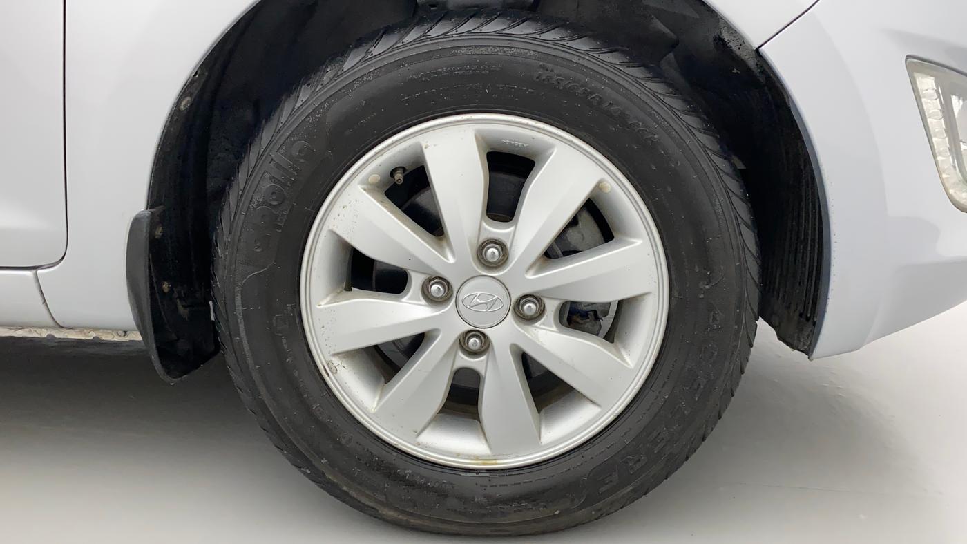 2013 Hyundai i20 SPORTZ 1.2, Petrol, Manual, 50,024 km, Right Front Wheel