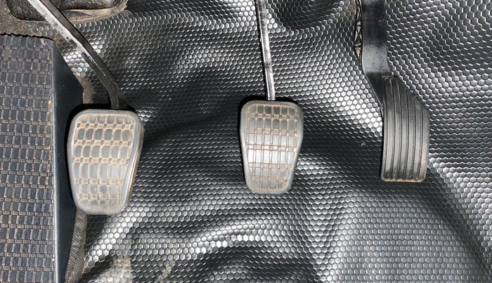 2022 Tata PUNCH ADVENTURE MT, Petrol, Manual, 43,607 km, Pedals