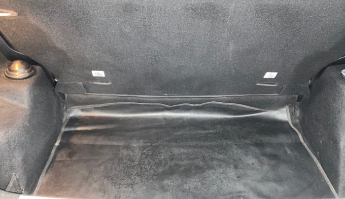 2022 Tata PUNCH ADVENTURE MT, Petrol, Manual, 43,607 km, Boot Inside