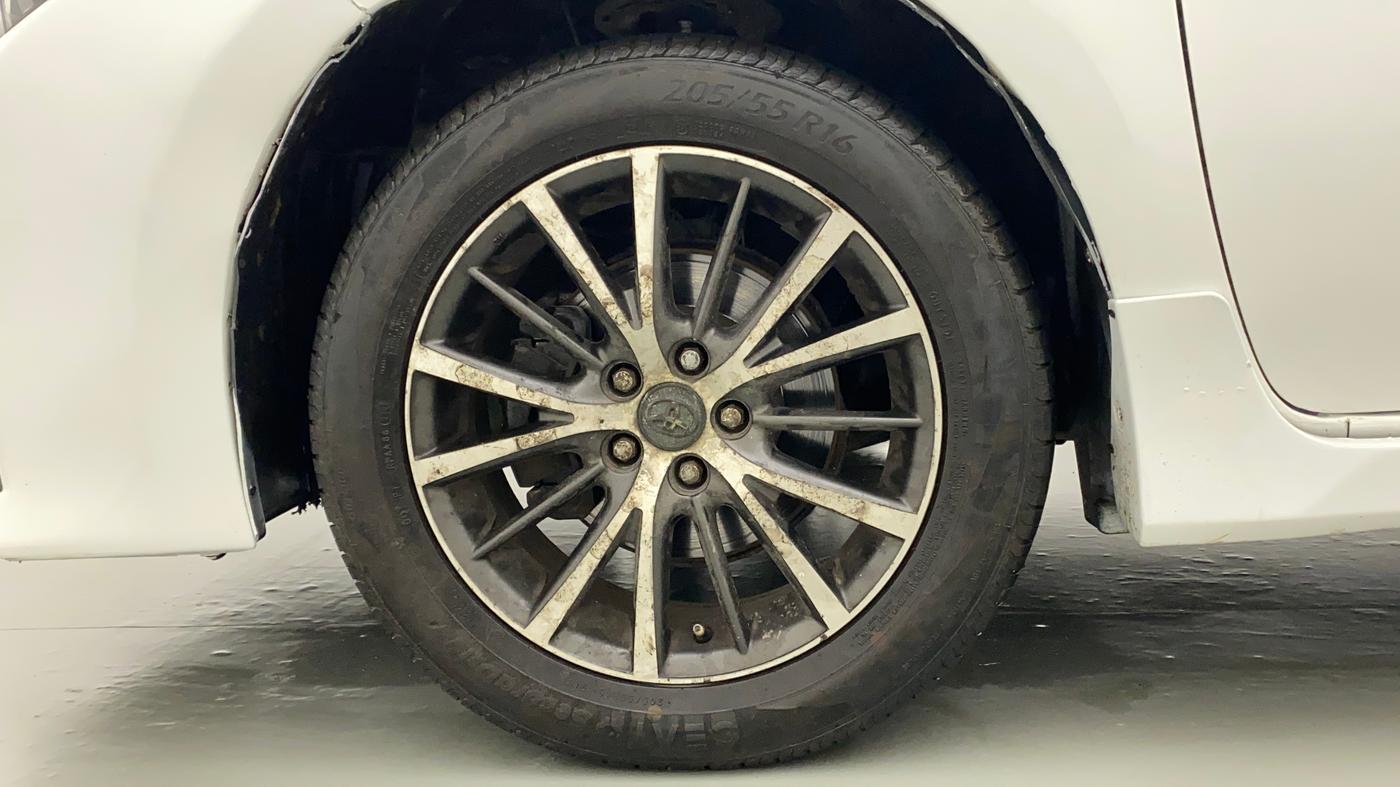 2014 Toyota Corolla Altis G PETROL, Petrol, Manual, 78,957 km, Left Front Wheel