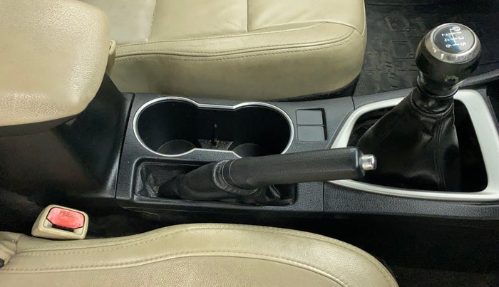 2014 Toyota Corolla Altis G PETROL, Petrol, Manual, 78,957 km, Gear Lever