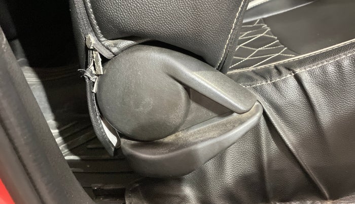 2016 Maruti Baleno DELTA PETROL 1.2, Petrol, Manual, 30,541 km, Driver Side Adjustment Panel