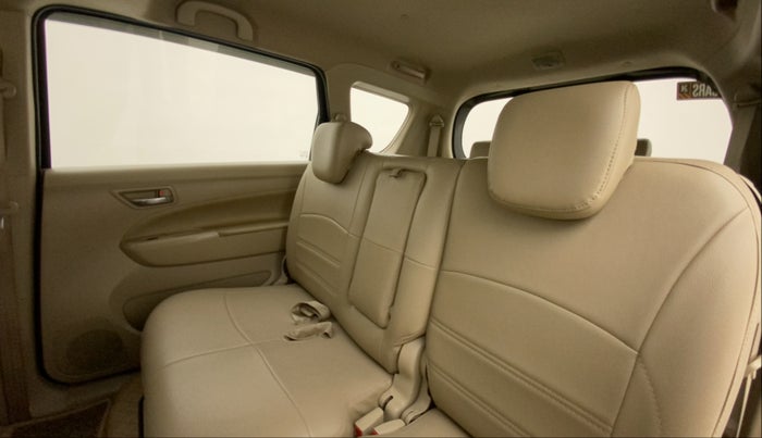 2016 Maruti Ertiga VXI, Petrol, Manual, 44,511 km, Right Side Rear Door Cabin