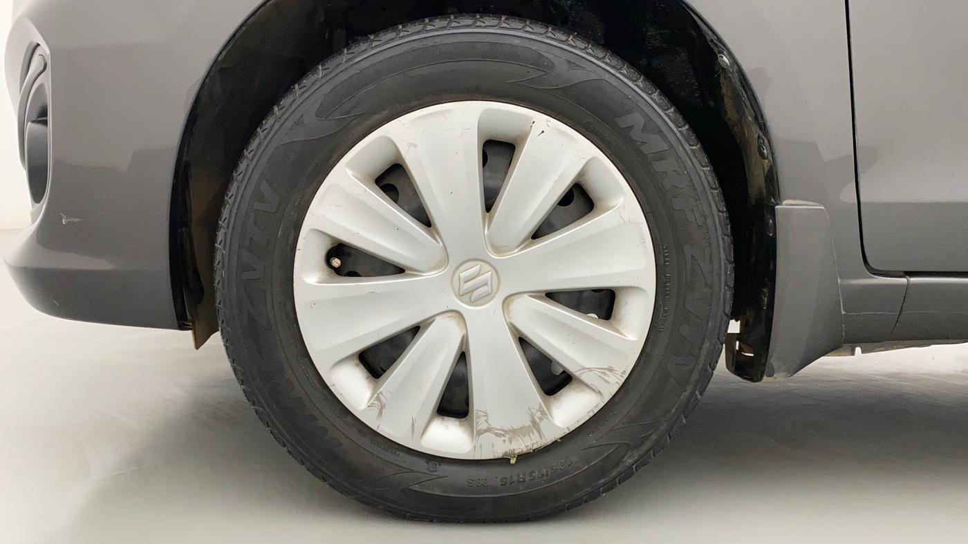 2016 Maruti Ertiga VXI, Petrol, Manual, 44,511 km, Left Front Wheel