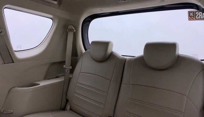 2016 Maruti Ertiga VXI, Petrol, Manual, 44,511 km, Third Seat Row ( optional )