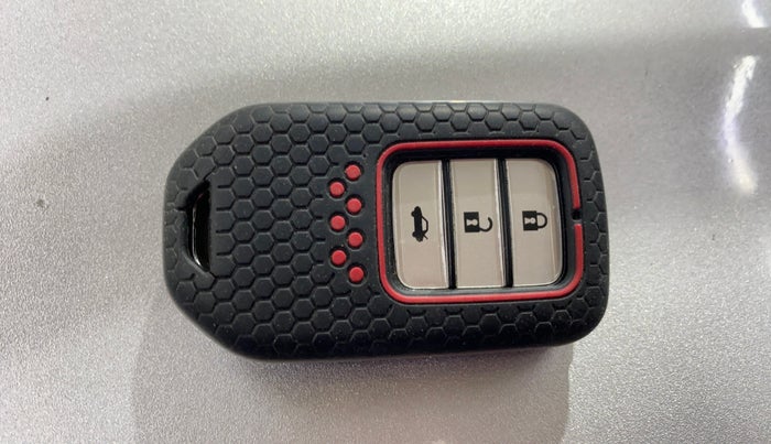 2017 Honda City 1.5L I-VTEC V MT, Petrol, Manual, 57,094 km, Key Close Up